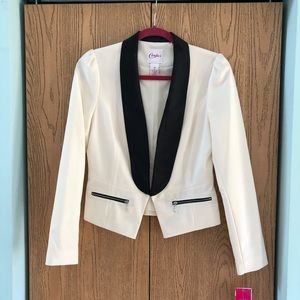 Candies Tuxedo Jacket NWT Sz Med w/ Pockets